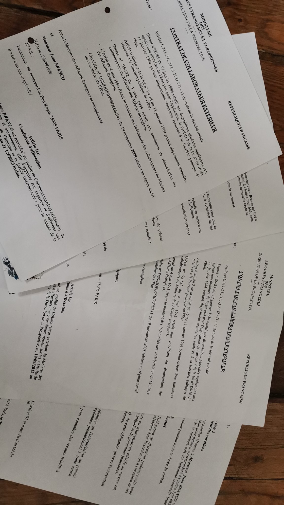 FAQ — Juan Branco a-t-il travaillé au ministère des affaires étrangères français ?