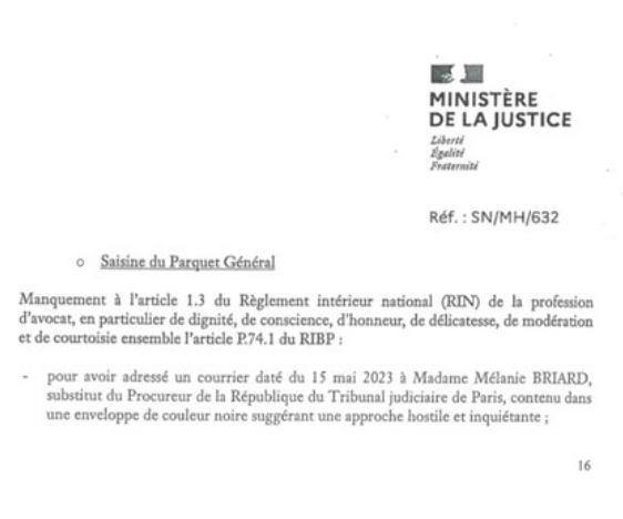 FAQ — Juan Branco a-t-il été poursuivi pour avoir utilisé une enveloppe noire ?